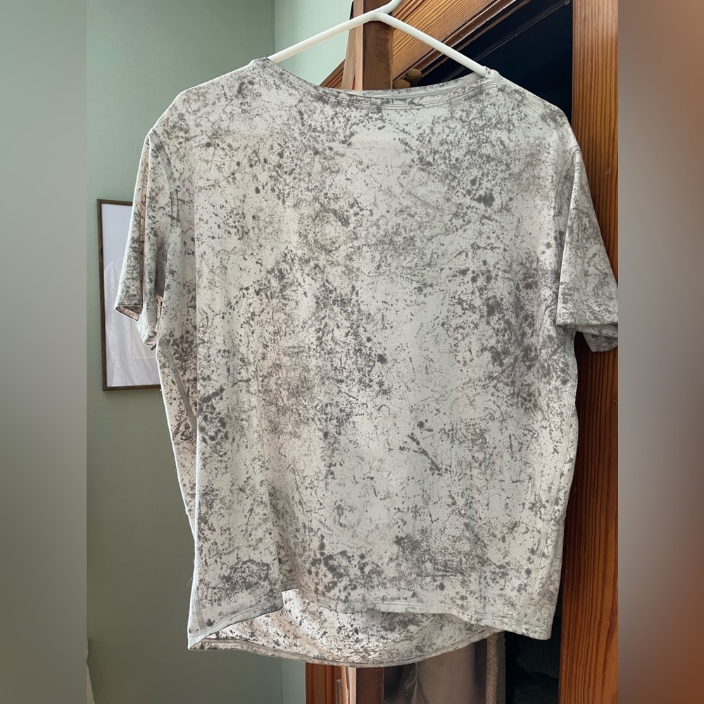 Lululemon Back in Action Short Sleeve T-Shirt
